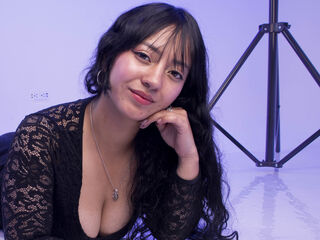 nude webcam girl photo IsabellaBot