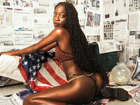 naked camgirl photo IvoryKiwi
