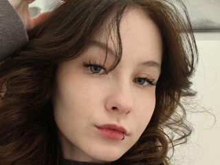 free nude live show JaneenSpinola