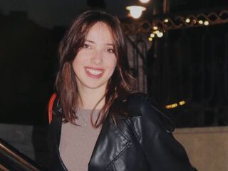 naked cam girl masturbating JovanRahimi