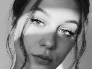 girl webcam KalynBrazile