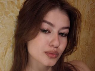 cam girl masturbating with vibrator KarenFalknar