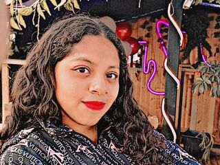 adultcam pic KyraFade