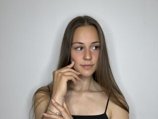 girl showing pussy LarissaRodina