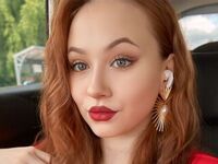 camslut masturbating LatiaEld