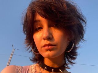 naked webcam girl LatoshaZayicek