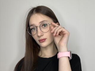 webcamgirl sexchat LatriciaSuet