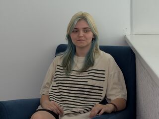adult livecam LauriMagnie