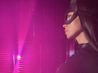 strip show LeilaNyman