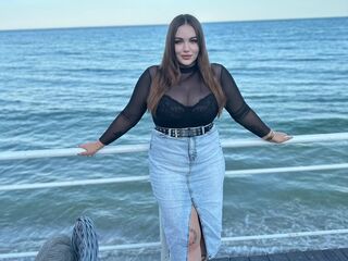 online chat LeillaTvin