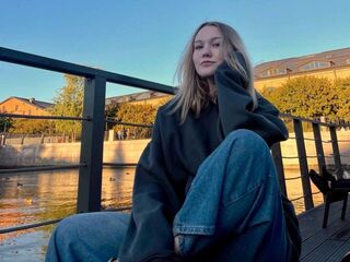 live sex webcam video LillyStill
