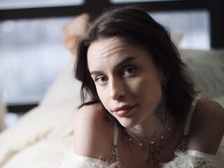 girl fingering bald pussy LiviaSomberland