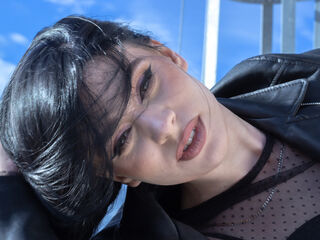 naughty chatroom MadelynVelure