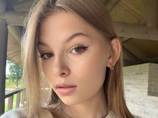live sex cam MaidaKirakosyan