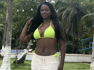 beautiful girlcam MariannRoss