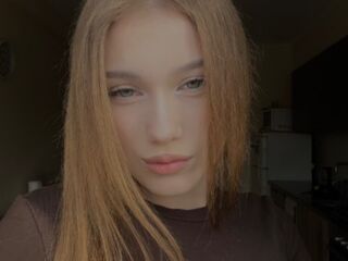 cam whore MiaDelicia