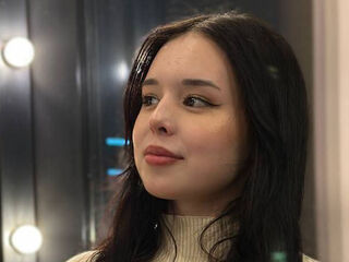 babe webcam MikiPellon