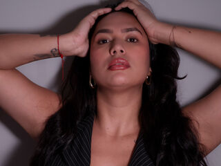 webcamgirl video chat MoonIvanna