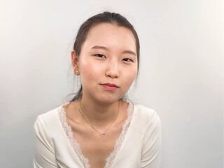 camgirl masturbating with vibrator NellaBiggard