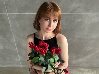 shaved pussy web cam NicoleWillse