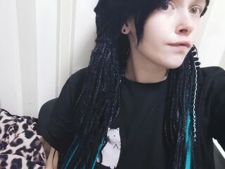 topless webcamgirl PollyBrown