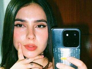 camgirl showing pussy RavenSthar