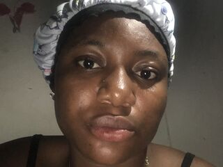 beautiful webcamgirl RhodaBliss