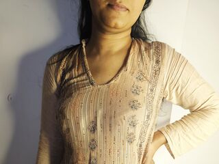 dirty webcam picture RubbynaKhan