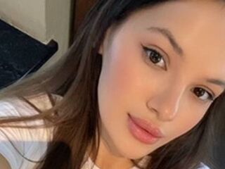 free jasmin SantinaHeckle