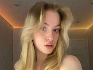 free live webcam chat ShalandaDaghita
