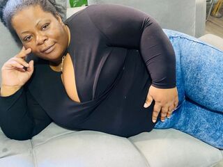 adult cam sex ShantalBrownn