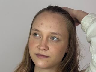 hot cam girl SharriDougan