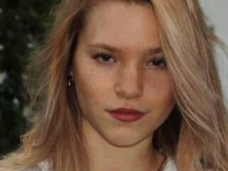 camgirl masturbating with vibrator ShawnCejka