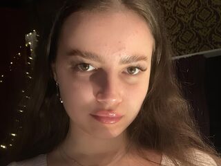naked webcamgirl photo ShirleyMartin