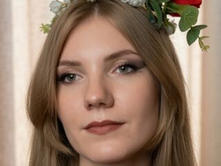 hot striptease web cam SlyviaQuinonez