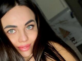 naked camgirl photo StelaReys