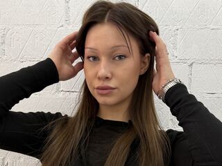 girl cam nude ThaliaDiersen