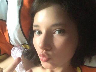 naked girl with webcam masturbating TommieSanjuan