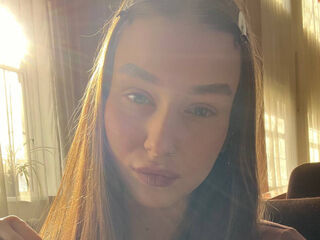 live sex cam TristaCarmody