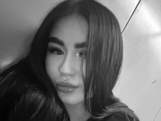 sexcam online YevetteStreeper