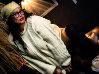 chatroom webcam photo ZiaNoir